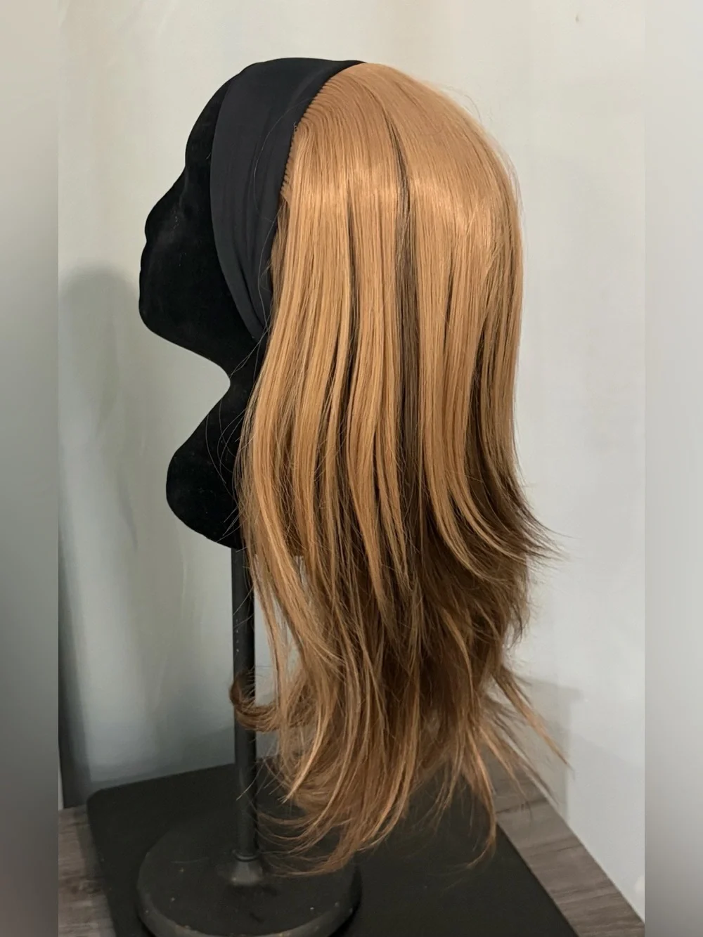 NEW CHELSEY SMITH CROWN Headband Wig Brunette Carmel Highlights Long Layers